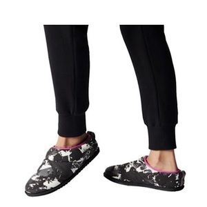 🖤NEW SOREL BODEGA RUN SLIP ON SHOES SLIPPERS 8 9
